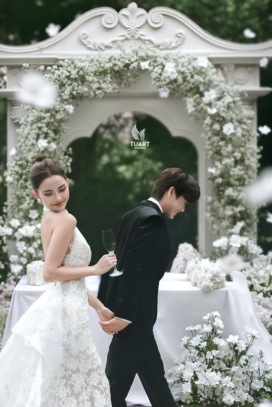 Kỷ niệm 8